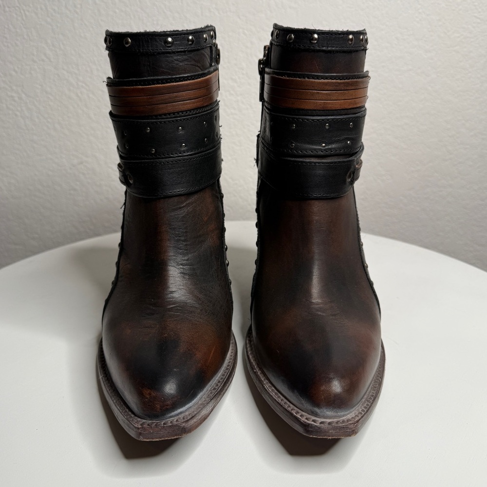 Freebird by Steven Julius Brown Leather Studded Buckle Ankle Boots Size 9 - Picture 2 of 8